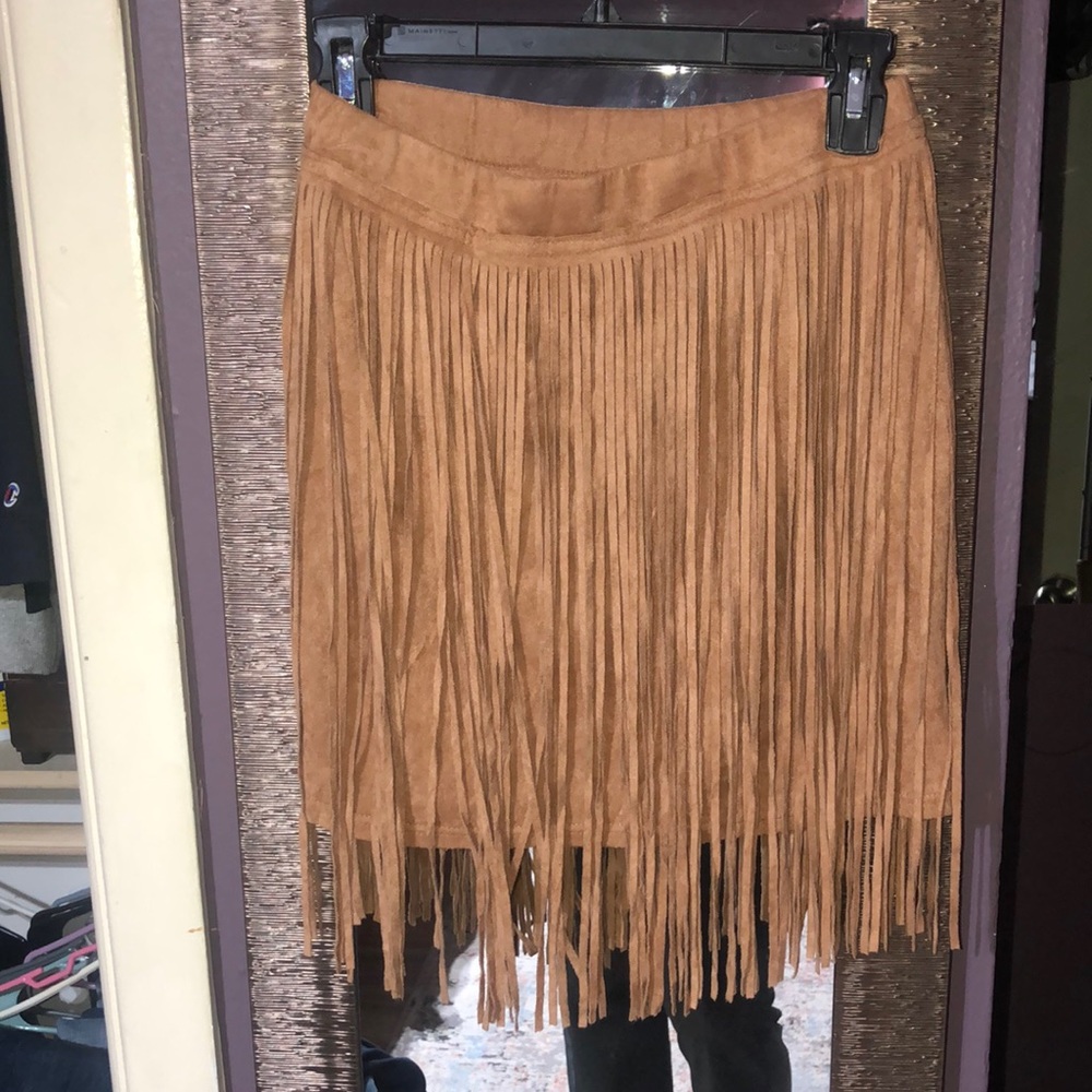 Fringed skirt